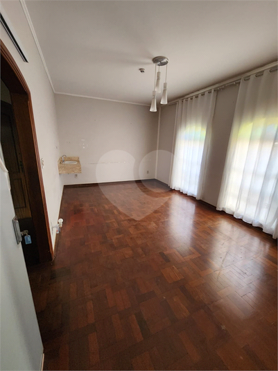 Foto REO1086359
