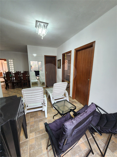 Foto REO1086459