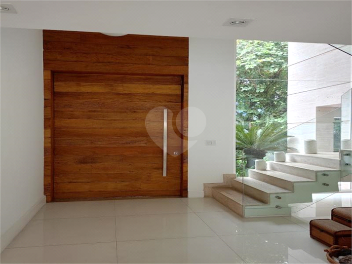 Foto REO1086466