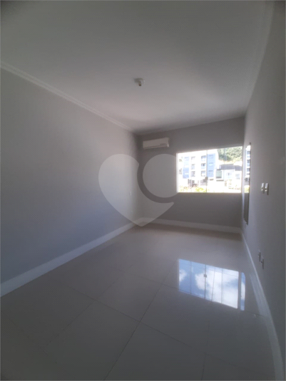 Foto REO1086475