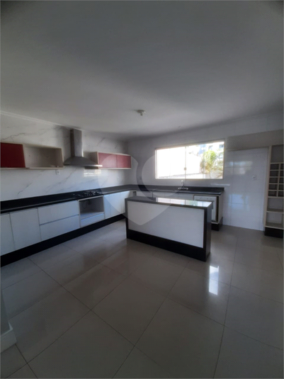 Foto REO1086475