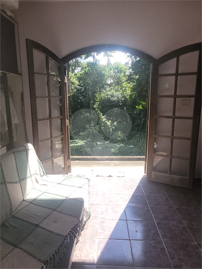 Foto REO1086479