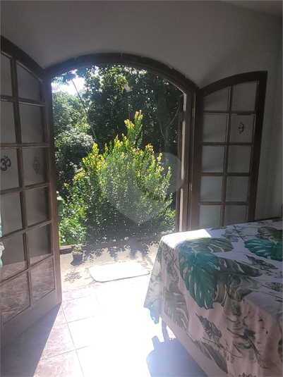 Foto REO1086479