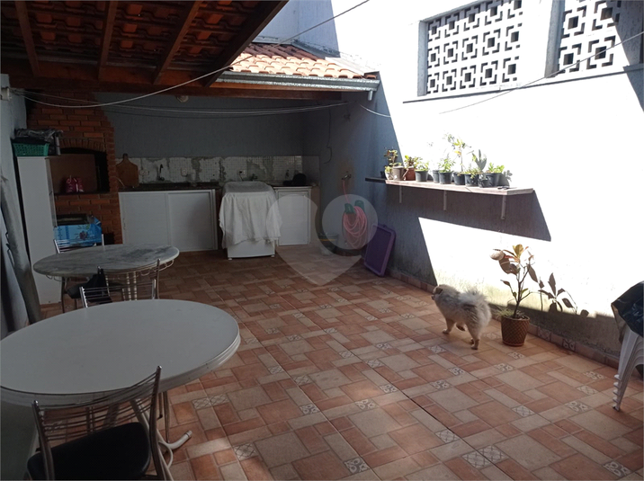 Foto REO1086499