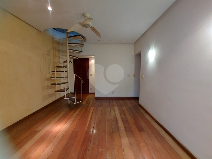 Foto REO1086538