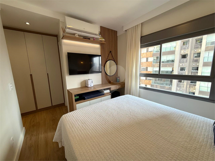 Foto REO1086555