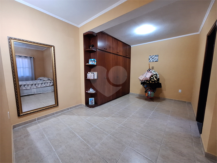 Foto REO1086575