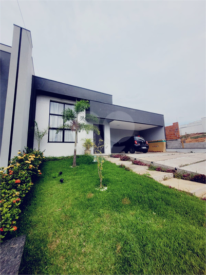Foto REO1086590