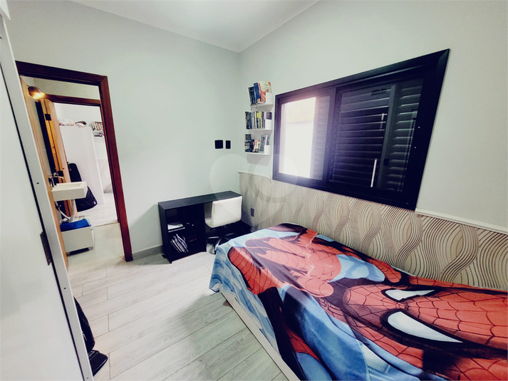 Foto REO1086590
