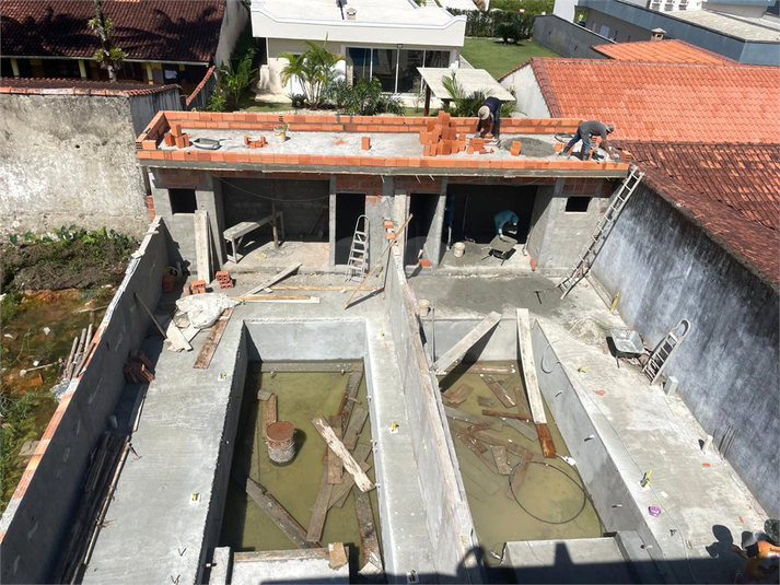 Foto REO1086593
