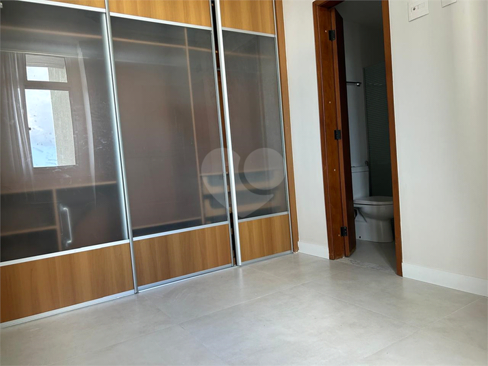 Foto REO1086607