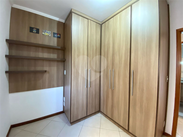 Foto REO1086657