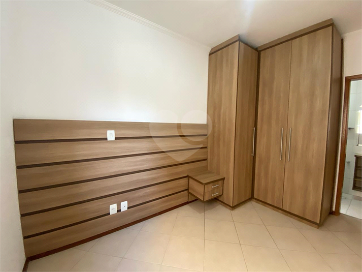 Foto REO1086657