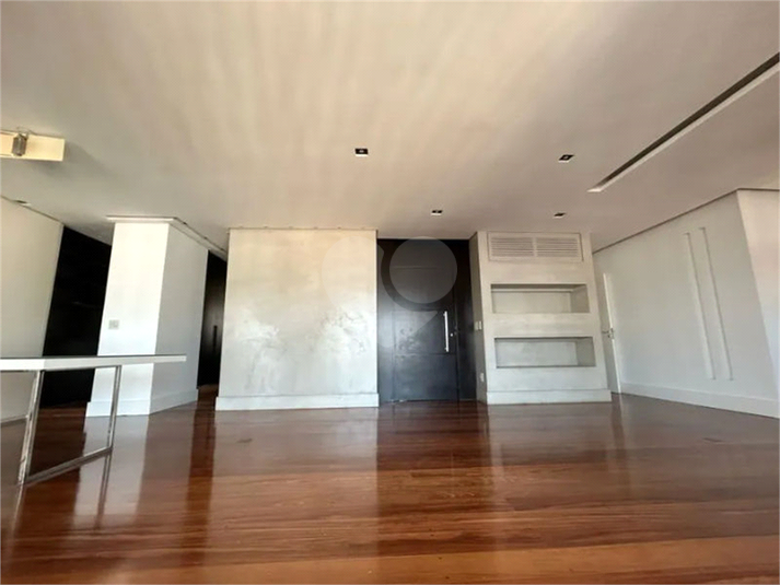 Foto REO1086687
