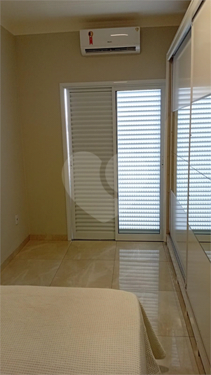 Foto REO1086755
