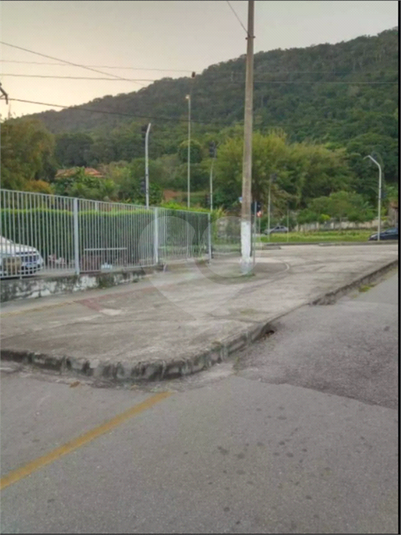 Foto REO1086764