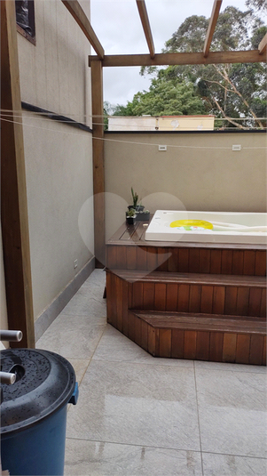 Foto REO1086803
