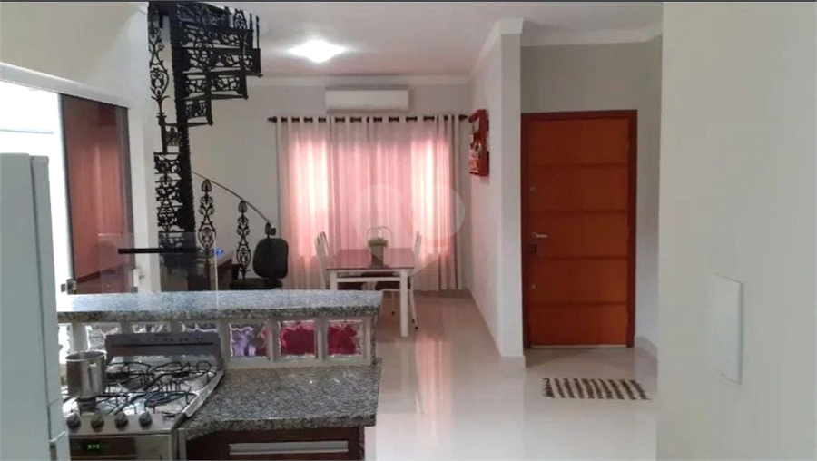 Foto REO1086806