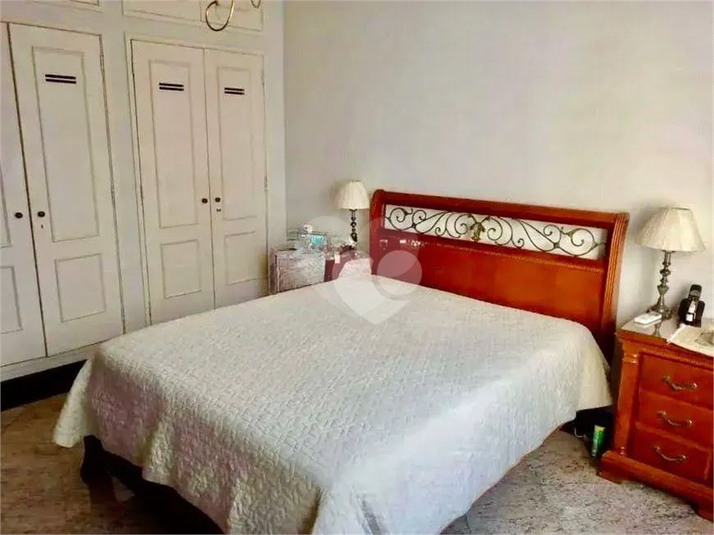 Foto REO1086910