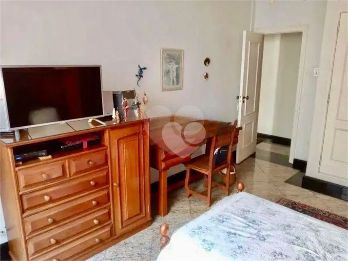 Foto REO1086910