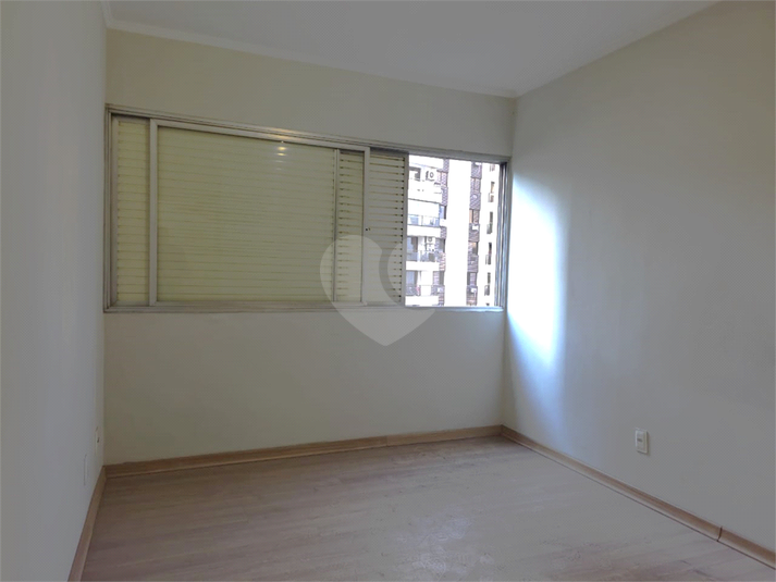 Foto REO1086920