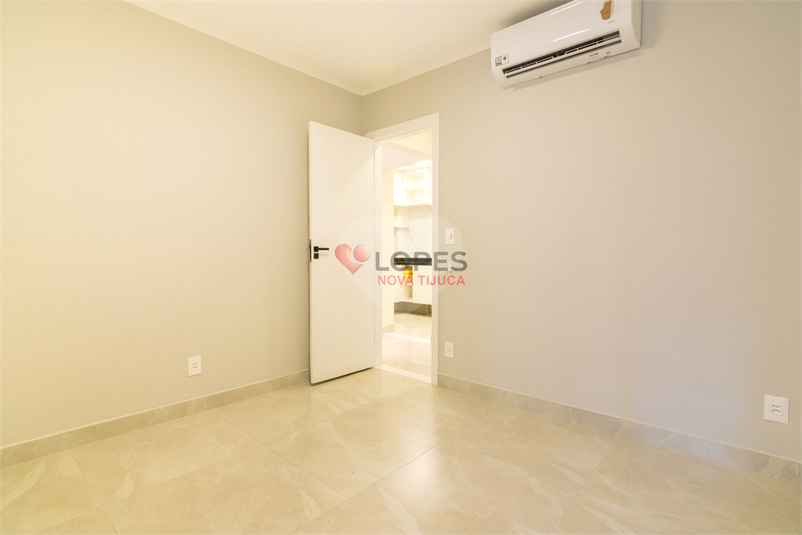 Foto REO1086938