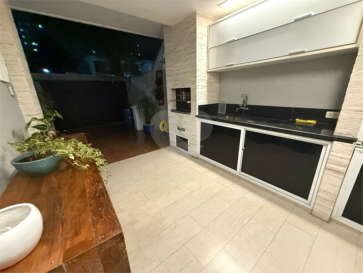 Foto REO1086953