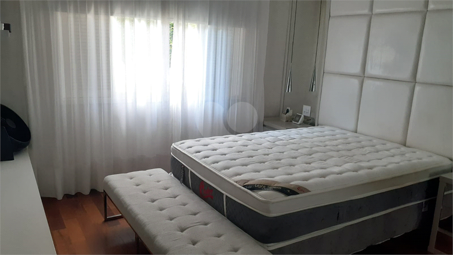 Foto REO1087004