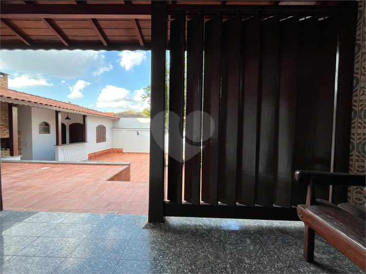 Foto REO1087034