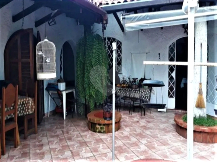 Foto REO1087039