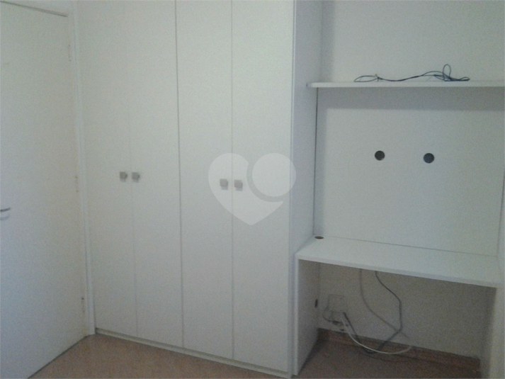 Foto REO1087053