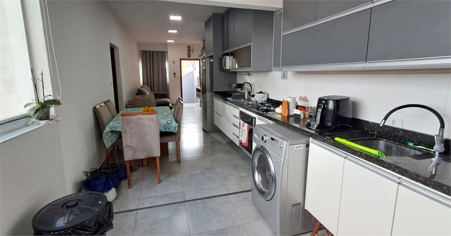 Foto REO1087070