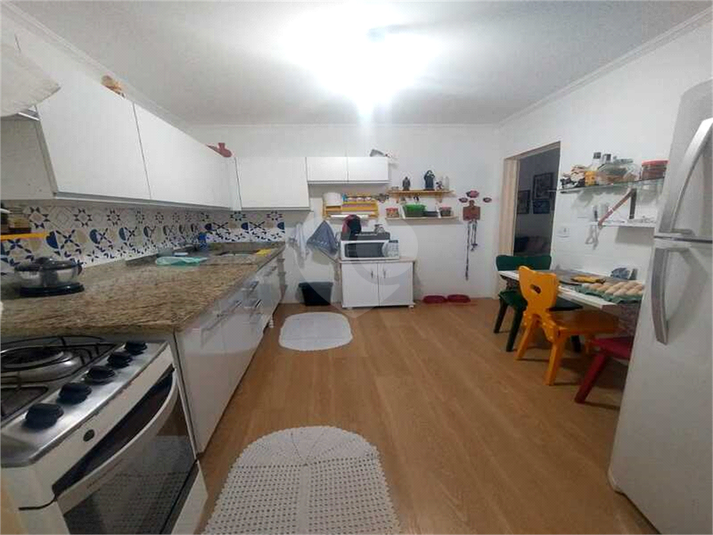 Foto REO1087075