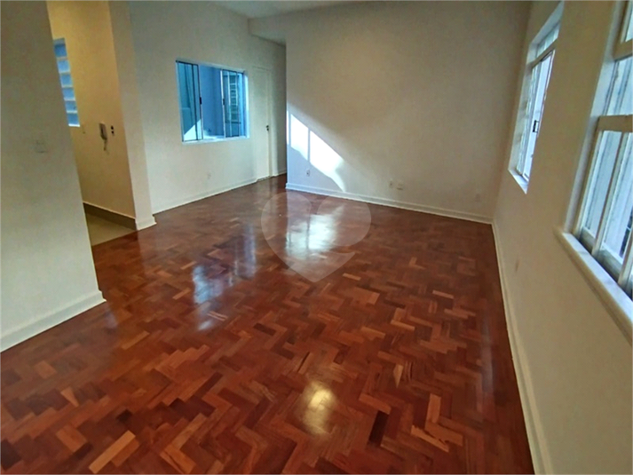 Foto REO1087086