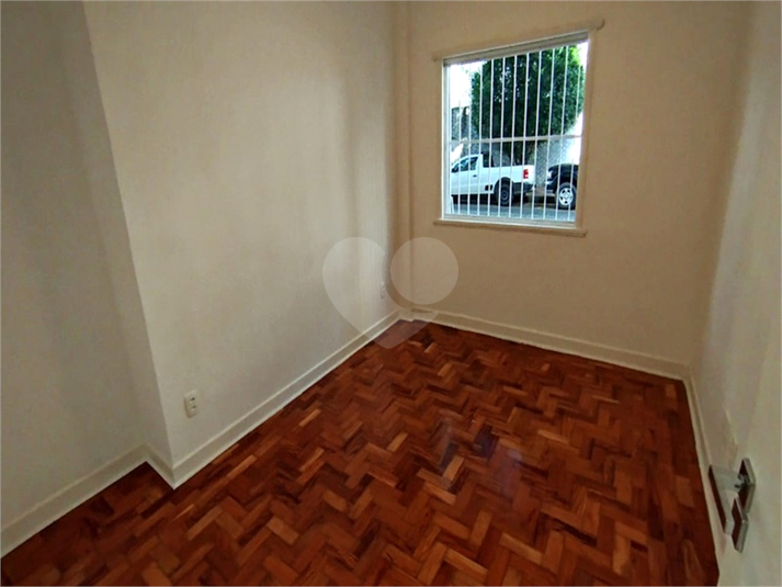 Foto REO1087086