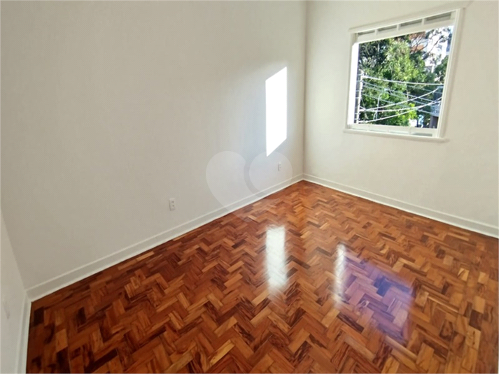 Foto REO1087090