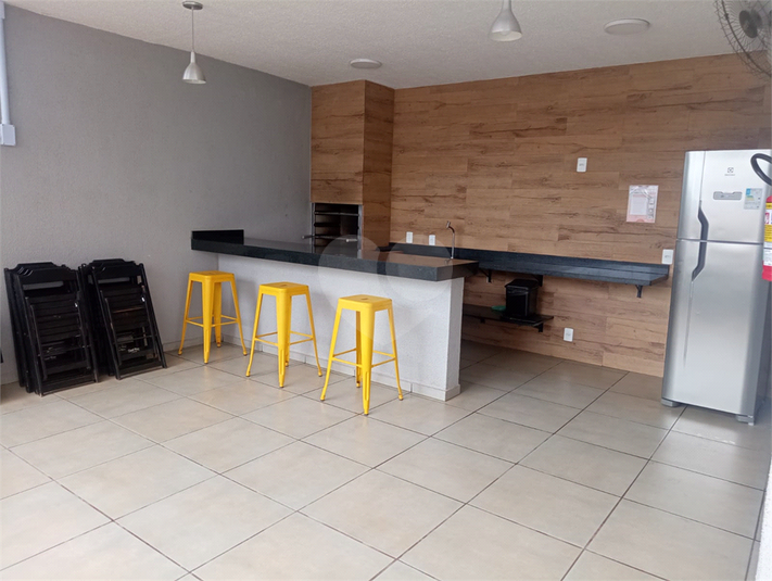 Foto REO1087100