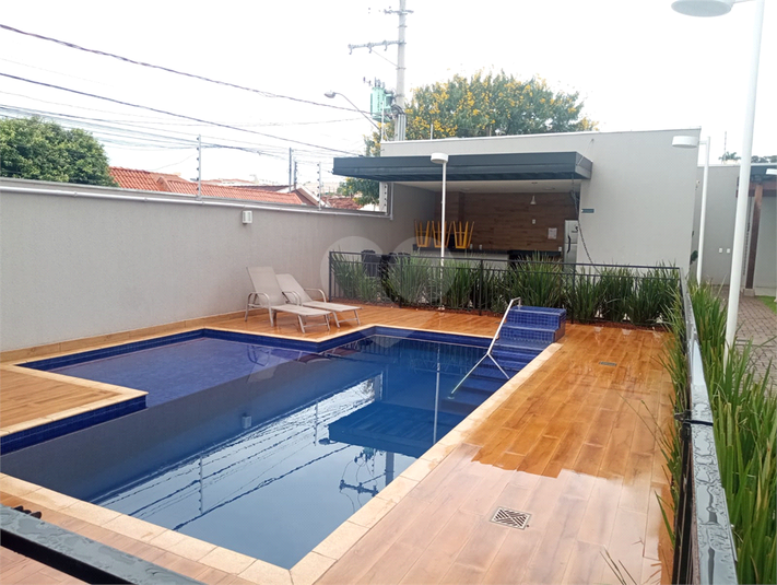 Foto REO1087100