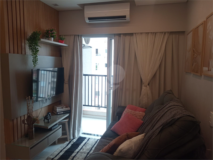 Foto REO1087100