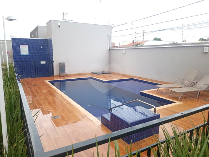 Foto REO1087100
