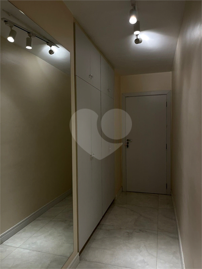 Foto REO1087110