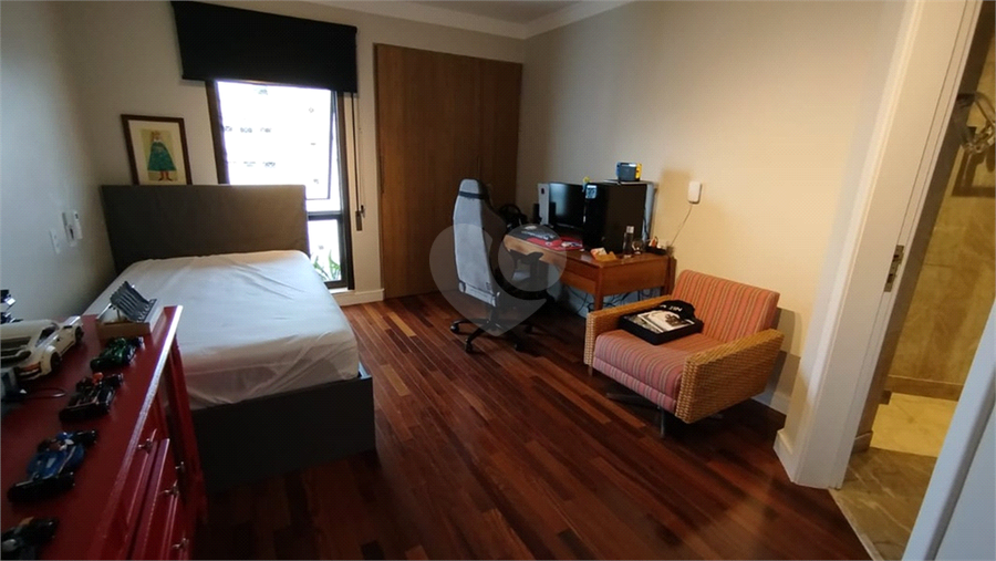 Foto REO1087135