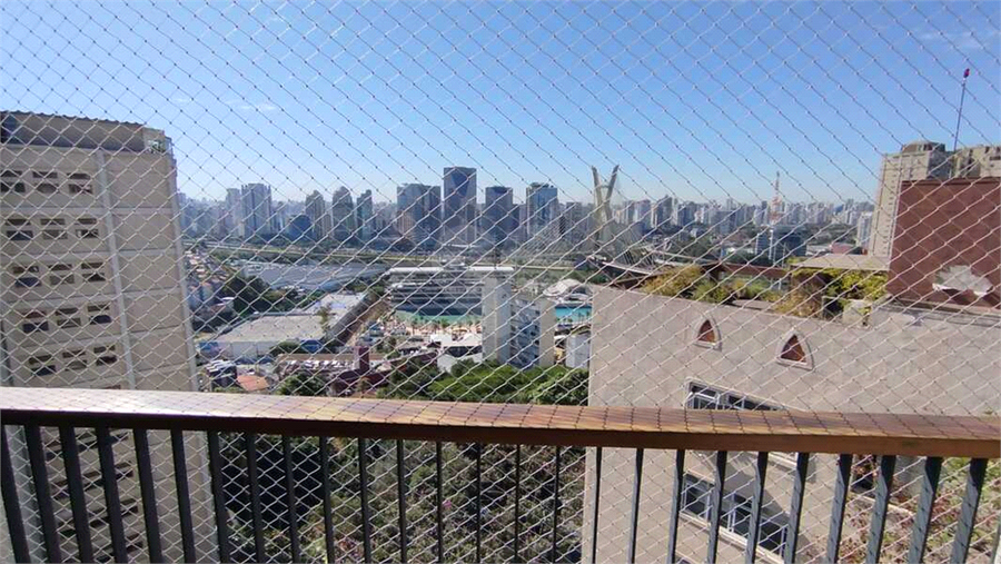 Foto REO1087135