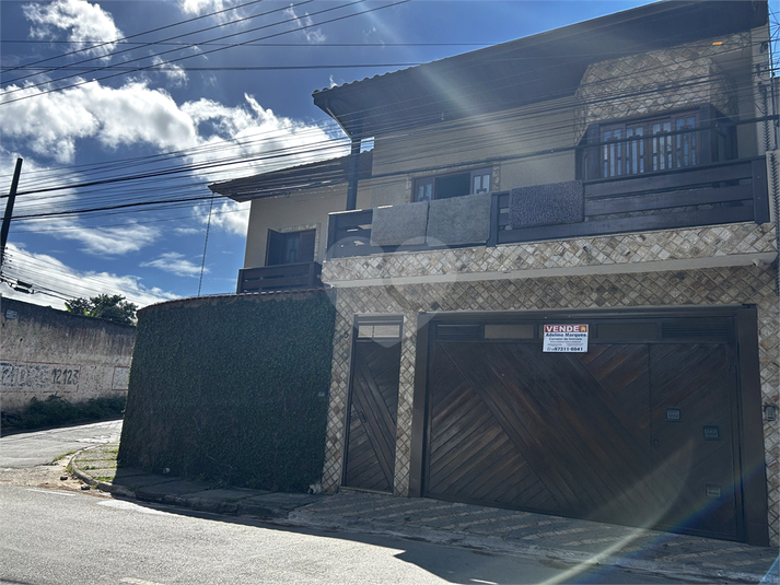 Foto REO1087201