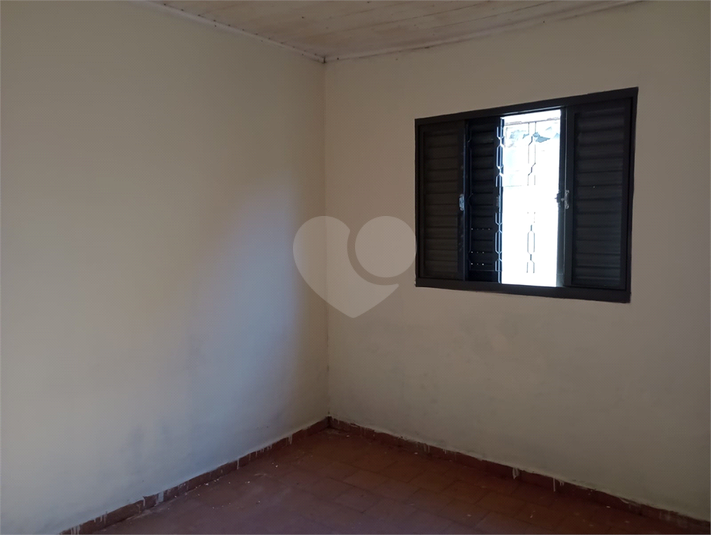 Foto REO1087300