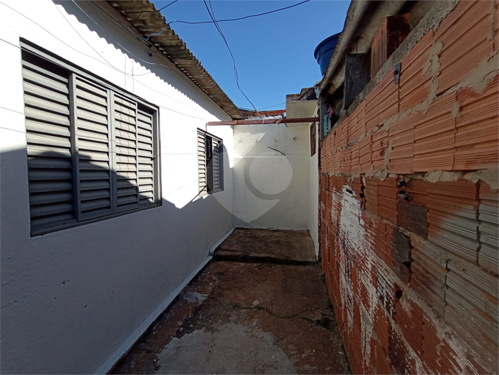Foto REO1087300