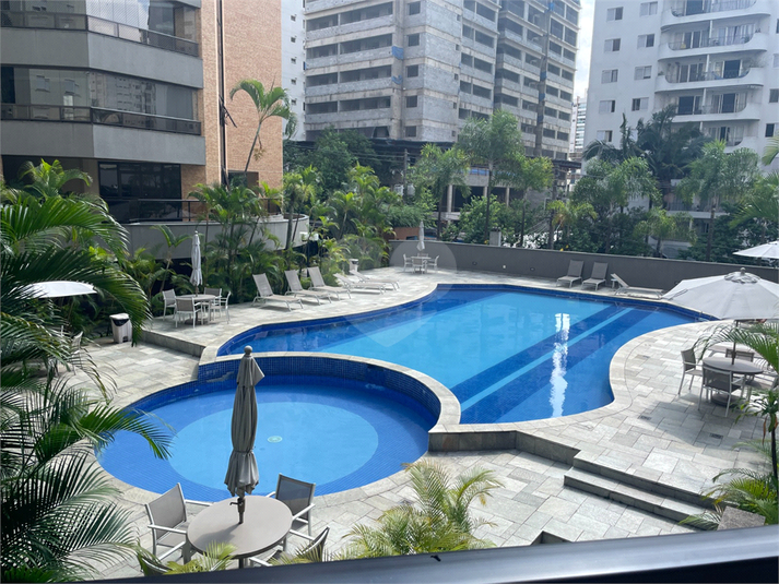 Foto REO1087327