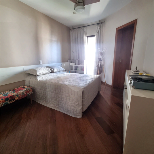 Foto REO1087327