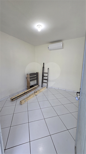Foto REO1087386