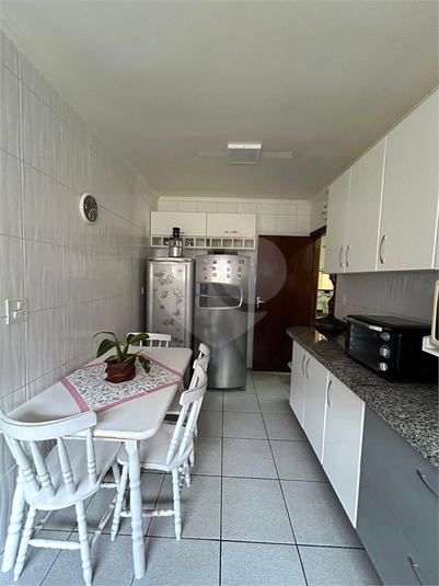 Foto REO1087387